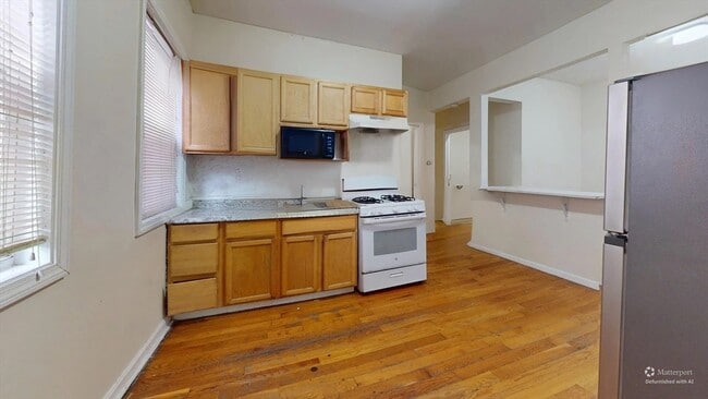 15-17 Langdon St