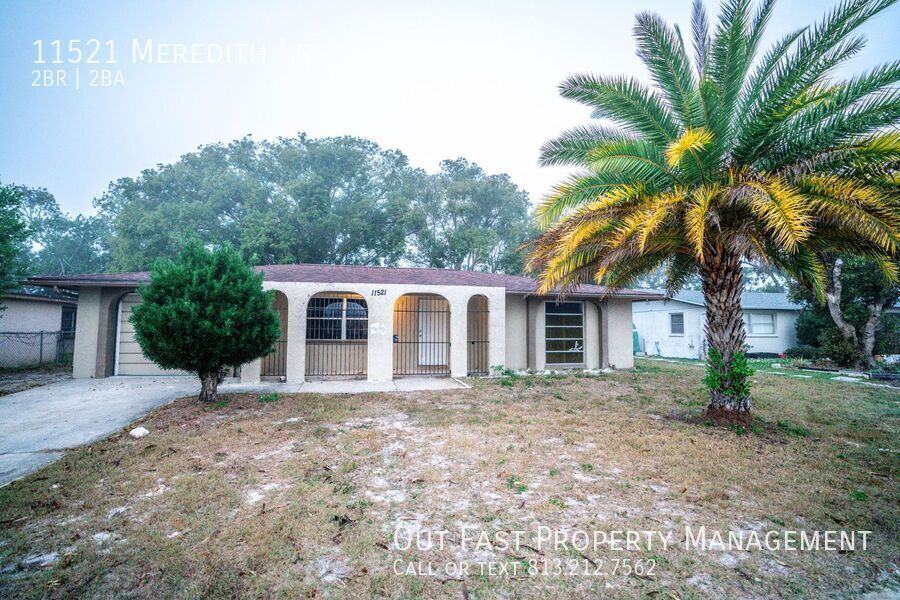 11521 Meredith Ln in Port Richey, FL - Building Photo