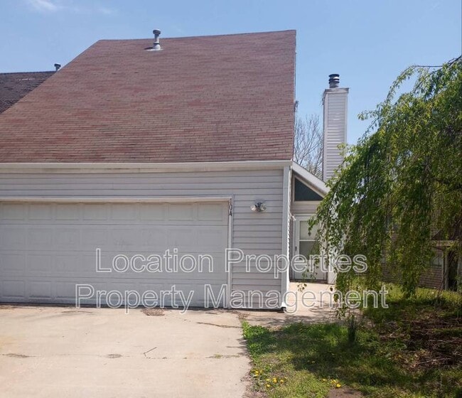 property at 104 Glenview Dr
