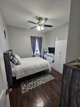 218 Hopkins Ave in Jersey City, NJ - Building Photo - Building Photo