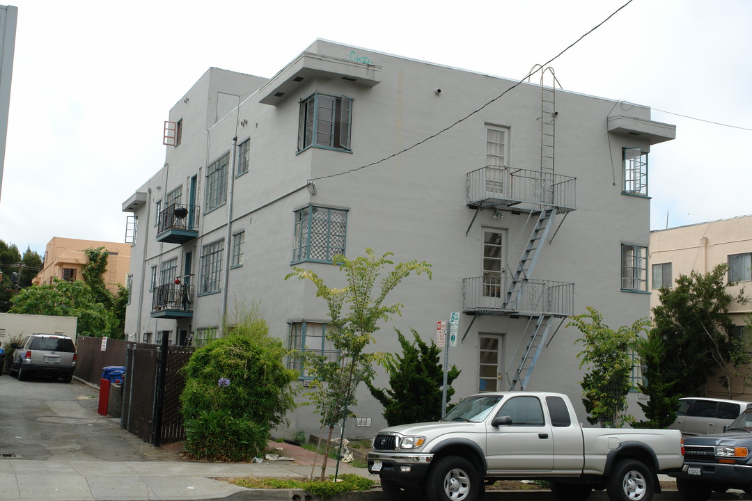 2336-2338 Blake St in Berkeley, CA - Building Photo