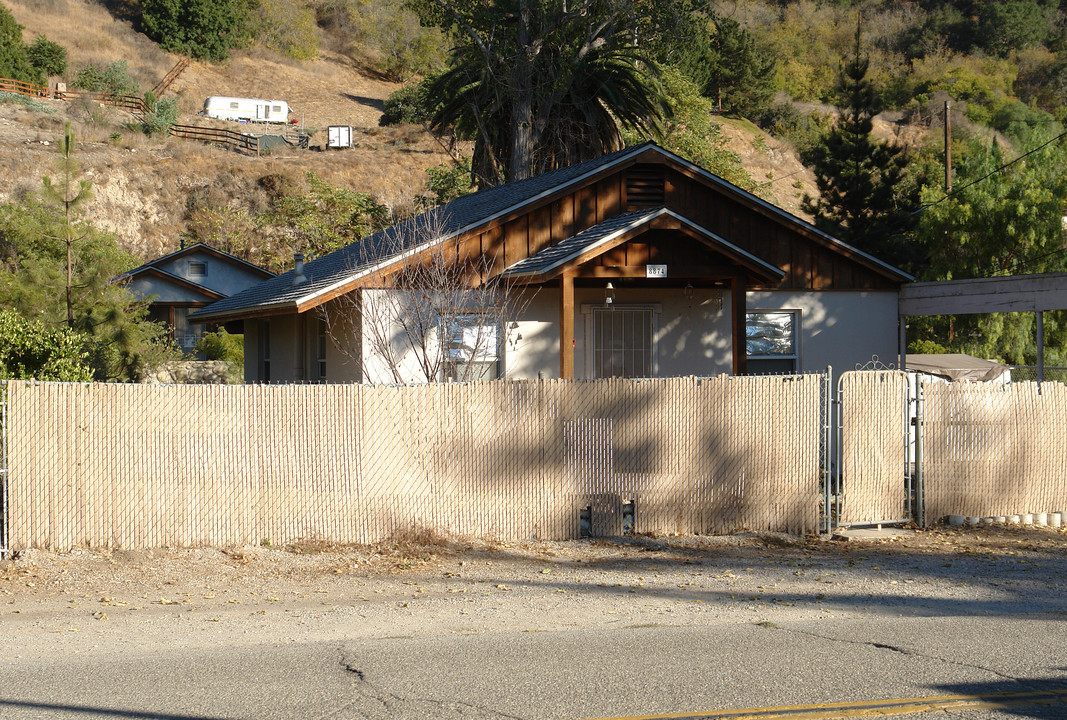 8874-8878 Nye Rd in Ventura, CA - Foto de edificio