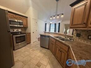 104 Cypress Creek Dr in Madison, AL - Building Photo - Building Photo