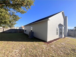 3924 Goodhope Ln in Hope Mills, NC - Building Photo - Building Photo