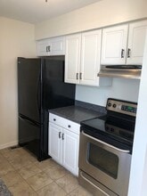 28 Rutherford Pl in Harpers Ferry, WV - Building Photo - Building Photo