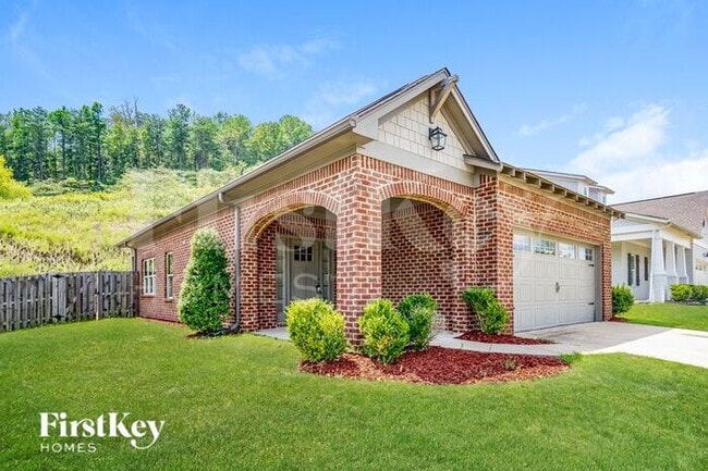 1360 Woodridge Pl in Gardendale, AL - Building Photo - Building Photo