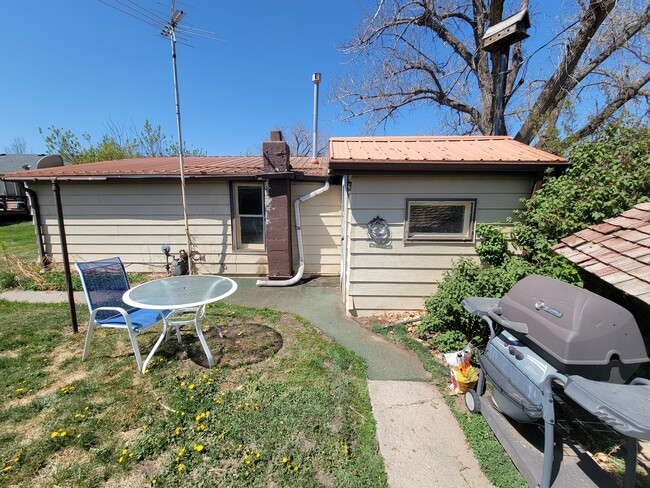 36 Railroad Ave in Sand Coulee, MT - Building Photo - Building Photo
