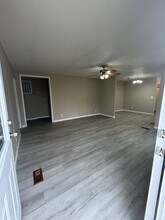 200 Zackary St in Oak Grove, KY - Building Photo - Building Photo