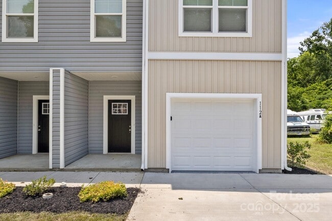 1112 Angle St in Cherryville, NC - Building Photo - Building Photo