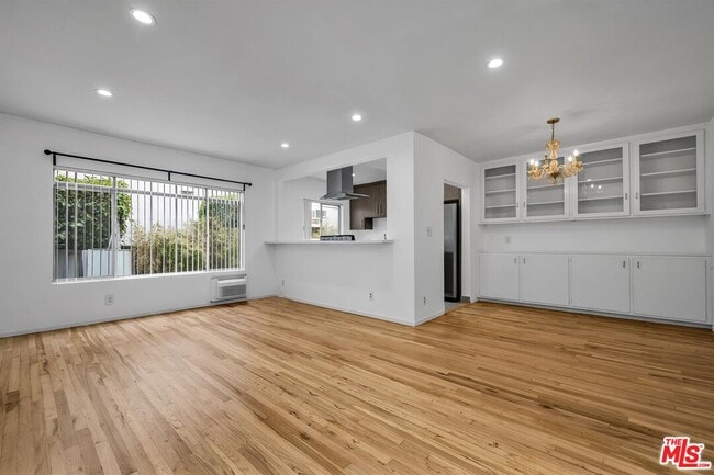 149 S Hayworth Ave in Los Angeles, CA - Building Photo - Building Photo