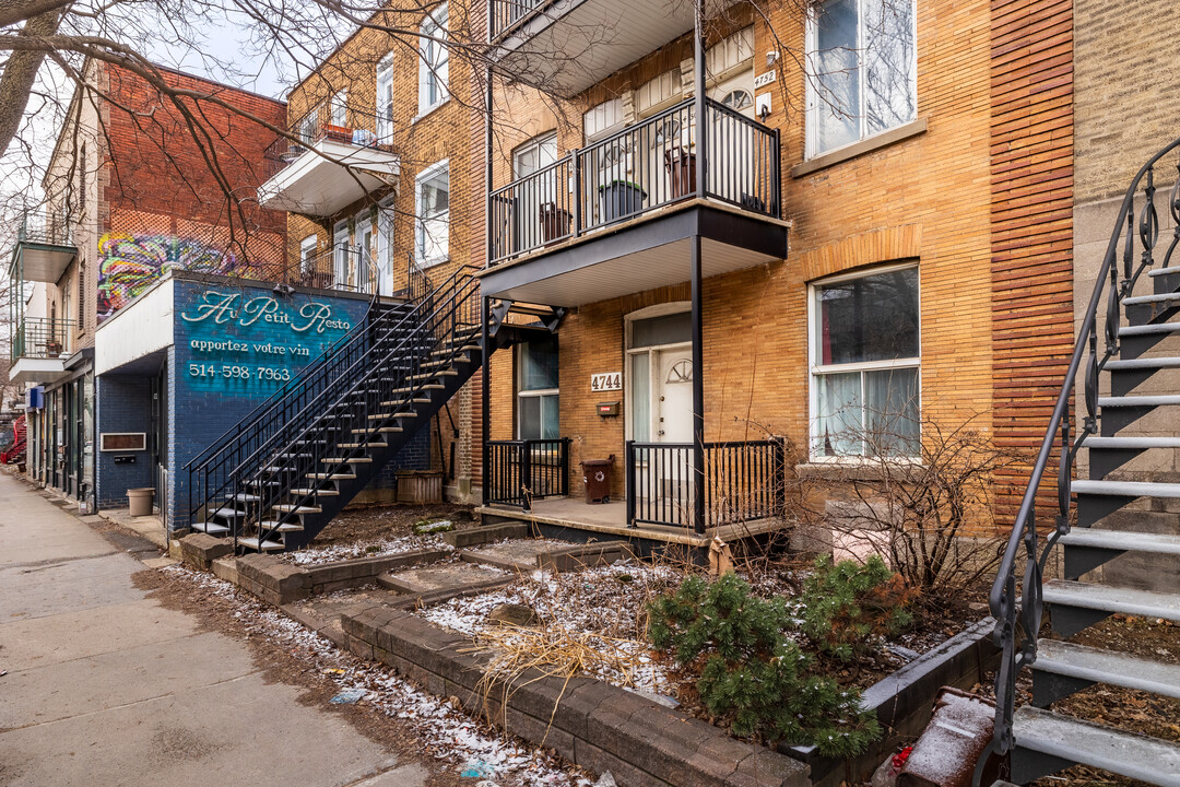 4744-4752 Papineau Av in Montréal, QC - Building Photo