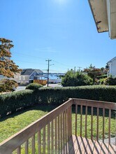 293 Pequot Ave in New London, CT - Building Photo - Building Photo