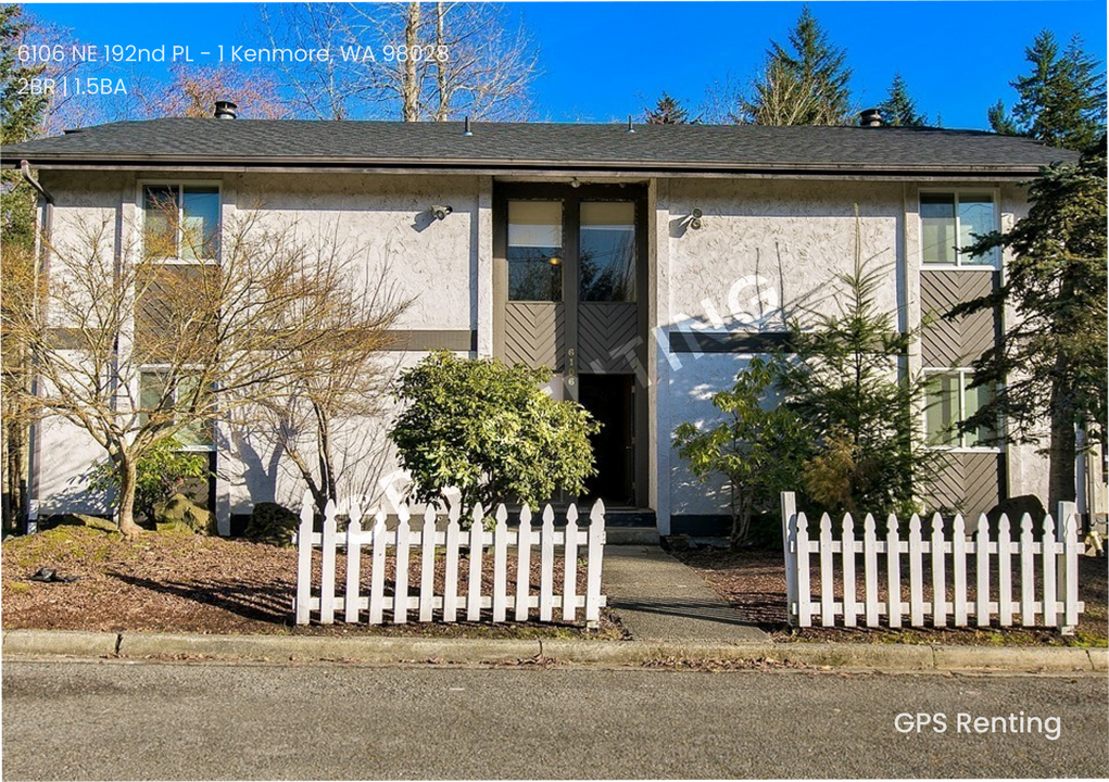 6106 NE 192nd Pl in Kenmore, WA - Building Photo