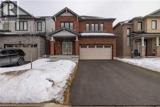 150 Cactus Cres in Hamilton, ON - Building Photo - Building Photo