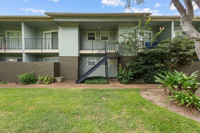 property at 102 The Strand