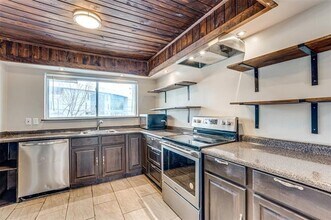 6808 Eastridge Dr in Dallas, TX - Building Photo - Building Photo