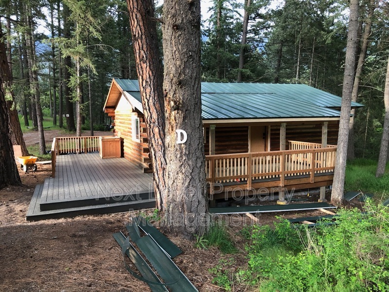 216 Lake Blaine Dr in Kalispell, MT - Building Photo