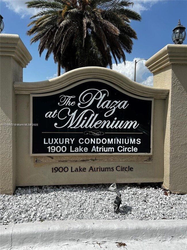 property at 1948 Lake Atriums Cir