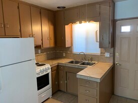 4750 E 2nd St, Unit 4750