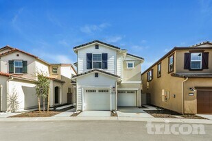 29372 Caribbean Pine Way Winchester CA in Winchester, CA - Building Photo