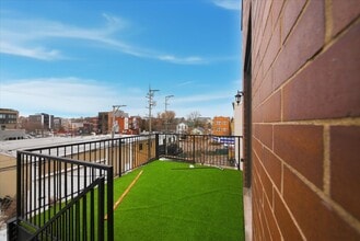 1523 W Huron St, Unit 3 in Chicago, IL - Building Photo - Building Photo