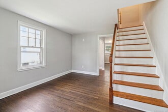 29 Fern St in Naugatuck, CT - Building Photo - Building Photo