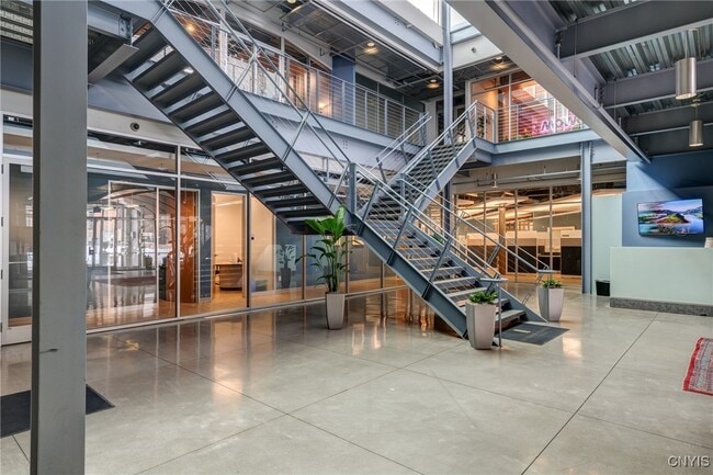 property at 211 W Jefferson St