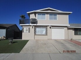 4770 Via Renaldo in Las Vegas, NV - Building Photo
