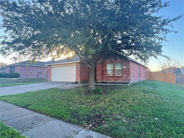 321 Briar Oaks Dr in Royse City, TX - Building Photo - Building Photo