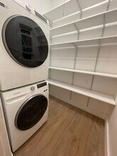 268 Willow Ave, Unit 2 in Somerville, MA - Building Photo - Building Photo