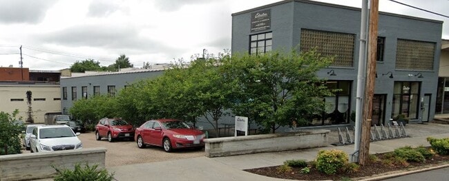 631 Campbell Ave LLC - Residential