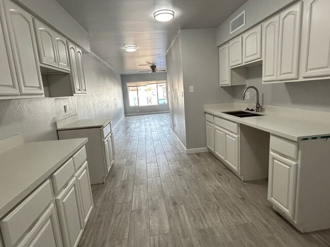 property at 2323 W Fairmount Ave