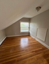 224 Banks St, Unit 6 in Cambridge, MA - Building Photo - Building Photo