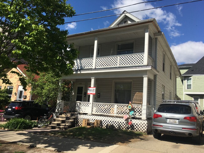 109 N Franklin St