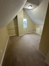 2220 Genesee St in Toledo, OH - Building Photo - Building Photo