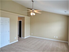 207 Mayors Ln in Wendell, NC - Foto de edificio - Building Photo