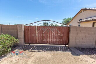 38414 N 12th St in Phoenix, AZ - Building Photo - Building Photo