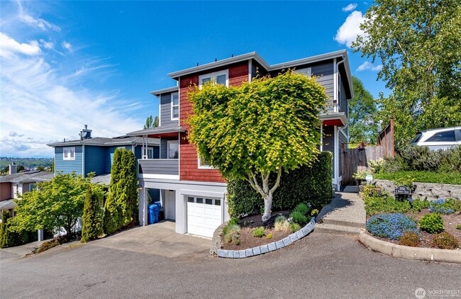 1858 S Bennett Dr in Seattle, WA - Foto de edificio - Building Photo