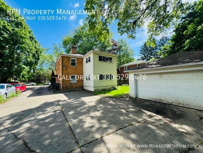 1803 Tanglewood Dr in Akron, OH - Building Photo - Building Photo