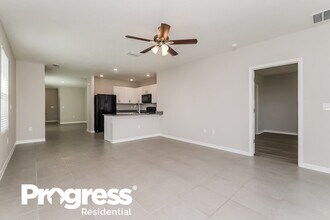 3086 Suncoast Blend Dr in Odessa, FL - Building Photo - Building Photo