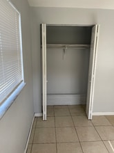 548 NW 2nd Way in Deerfield Beach, FL - Building Photo - Building Photo