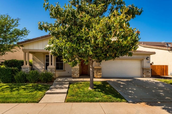 1689 Markdale Ln in Lincoln, CA - Foto de edificio - Building Photo