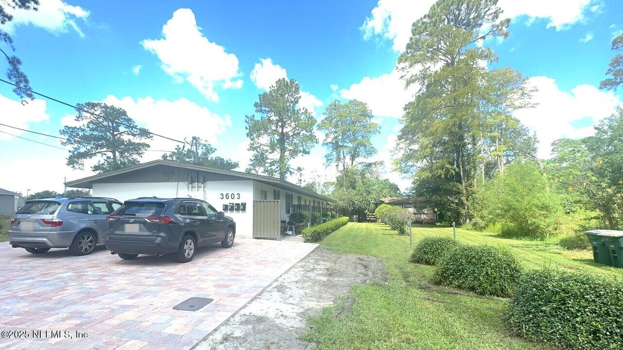 3603 Morton St in Jacksonville, FL - Building Photo