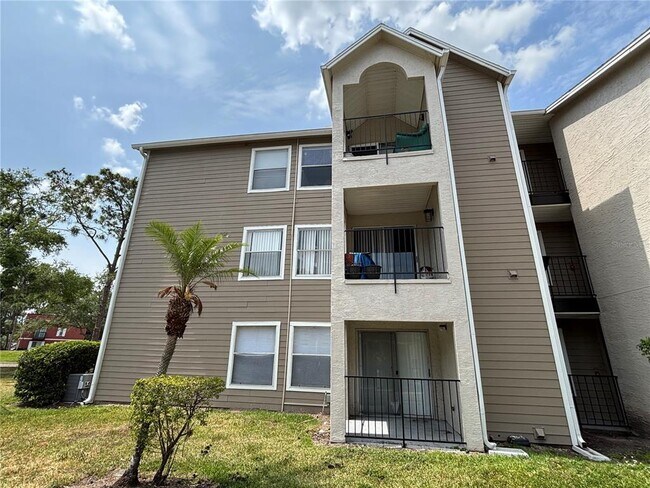 4720 Walden Cir in Orlando, FL - Building Photo - Building Photo