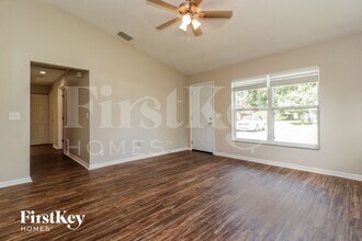 2711 80th Ave E in Ellenton, FL - Foto de edificio - Building Photo