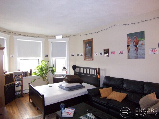 property at 61 Park Dr
