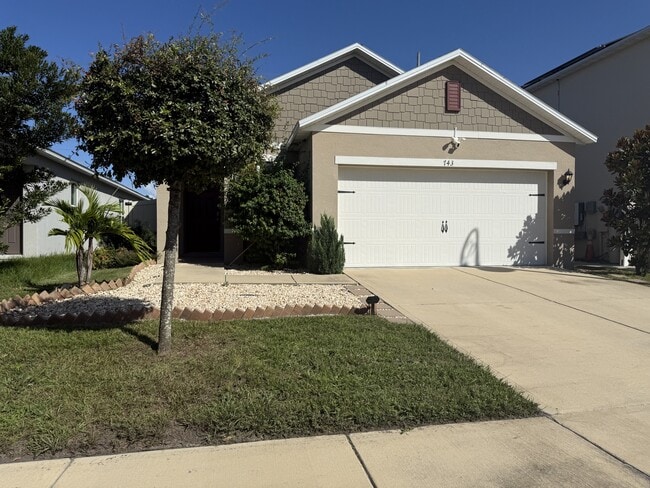 743 Chinoy Rd in Davenport, FL - Building Photo - Building Photo