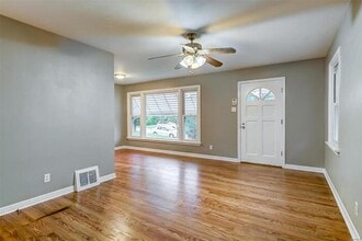 5258 Parker Ave in St. Louis, MO - Building Photo - Building Photo