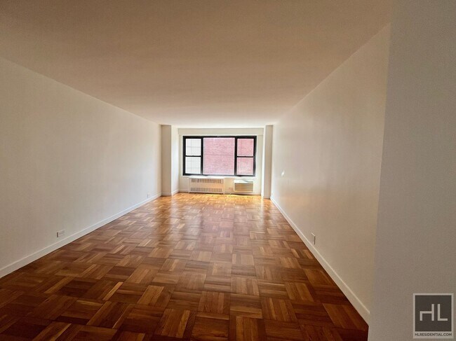 145 4th Ave
