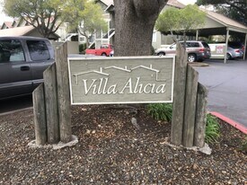 776 Santa Alicia Dr in Rohnert Park, CA - Building Photo